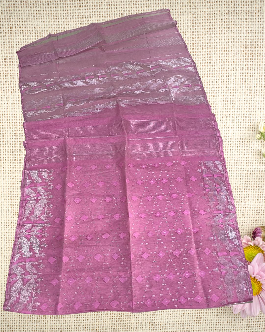 Purple Dhakai Jamdani Weave Handloom Linen Saree With Dark Pink Border -  Loomfolks
